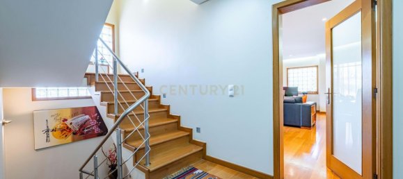 6 bedrooms Villa in Vila Nova de Gaia, Portugal No. 126039 20