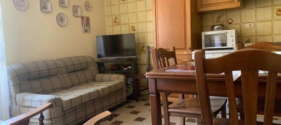 3 rooms House in Vibo Valentia, Italy No. 176060 8