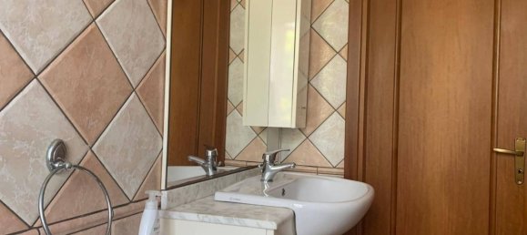 3 rooms House in Vibo Valentia, Italy No. 176060 14