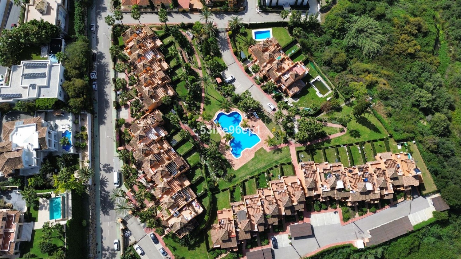 3 bedrooms Townhouse in Estepona, Spain No. 23744