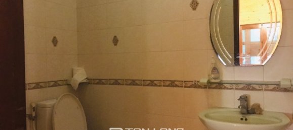 Villa de 4 dormitorios en Tay Ho, Vietnam No. 973 21