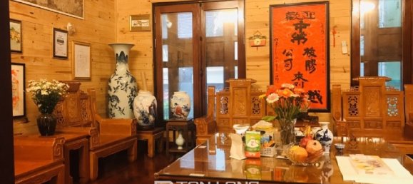 Villa de 4 dormitorios en Tay Ho, Vietnam No. 973 4