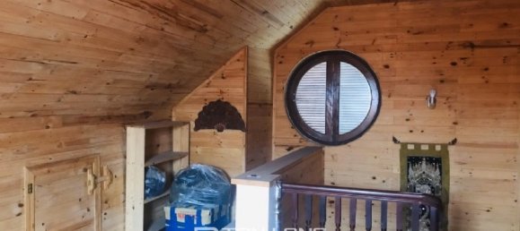 Villa de 4 dormitorios en Tay Ho, Vietnam No. 973 5