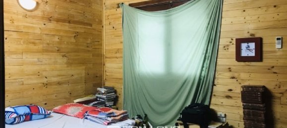 Villa de 4 dormitorios en Tay Ho, Vietnam No. 973 3