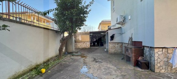 4-Zimmer Wohnung in Giugliano in Campania, Italy, Nr. 22883 8