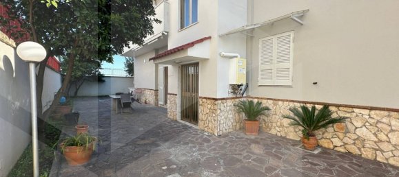 4-Zimmer Wohnung in Giugliano in Campania, Italy, Nr. 22883 6