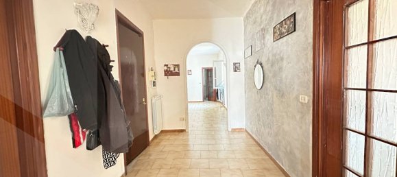 4-Zimmer Wohnung in Giugliano in Campania, Italy, Nr. 22883 34