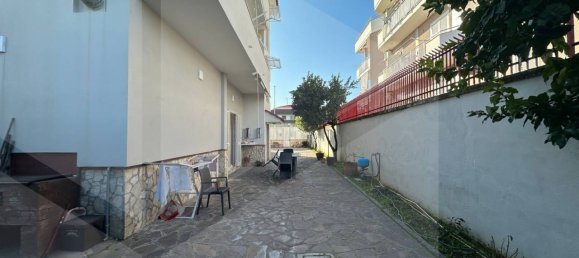 4-Zimmer Wohnung in Giugliano in Campania, Italy, Nr. 22883 7