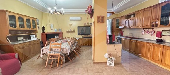 4-Zimmer Wohnung in Giugliano in Campania, Italy, Nr. 22883 16