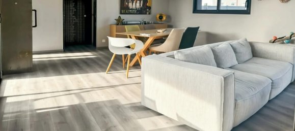 2 bedrooms House in Les Mathes, France No. 191523 4