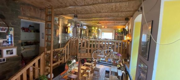 Gewerbliche Immobilie in Trieste, Italy 180m², Nr. 323500 12