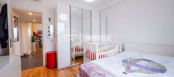 2 bedrooms Apartment in Milan, Italy No. 248355 6