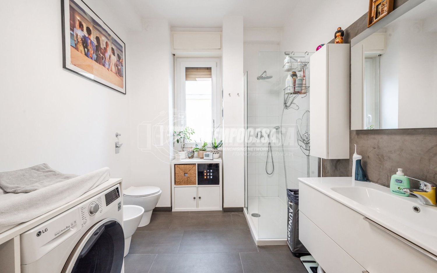 2 bedrooms Apartment in Milan, Italy No. 248355