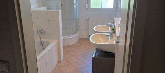 3 bedrooms Townhouse in Munich, Germany No. 248140 9