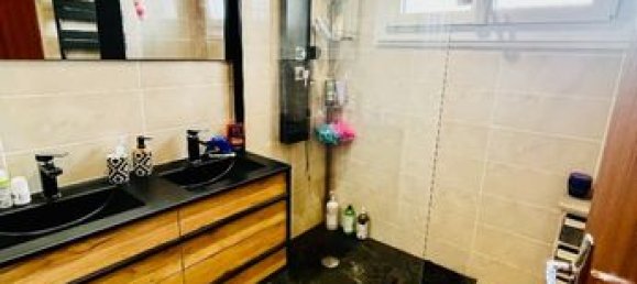 Casa T2 em Oyonnax, France N.º 313776 3