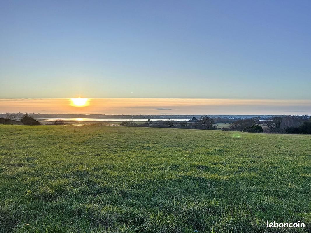 Terreno en Lancieux, France 680 m² No. 362914