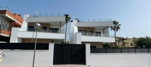 3 bedrooms Villa in San Miguel de Salinas, Spain No. 12213 15