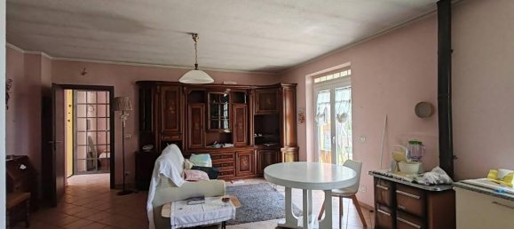 5-Zimmer Haus in Vauda Canavese, Italy, Nr. 18405 16