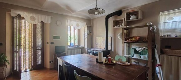 5-Zimmer Haus in Vauda Canavese, Italy, Nr. 18405 4