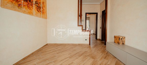 2 bedrooms Apartment in Mortara, Italy No. 61653 3
