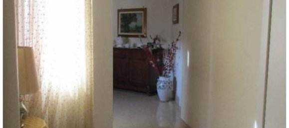 3 chambres Appartement à Giugliano in Campania, Italy No. 99118 8