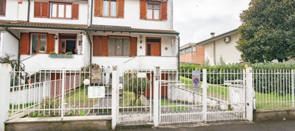 4 rooms House in Voghera, Italy No. 140781 6