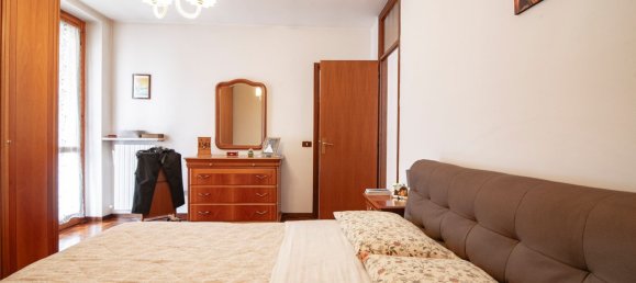 4 rooms House in Voghera, Italy No. 140781 28