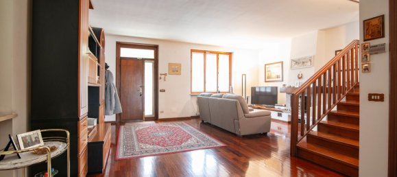 4 rooms House in Voghera, Italy No. 140781 12