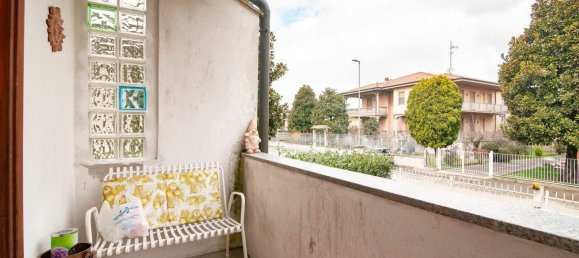 4 rooms House in Voghera, Italy No. 140781 5