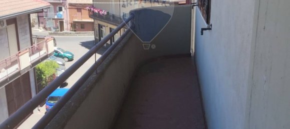 3 bedrooms Apartment in Randazzo, Italy No. 362008 3