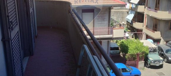 3 bedrooms Apartment in Randazzo, Italy No. 362008 8