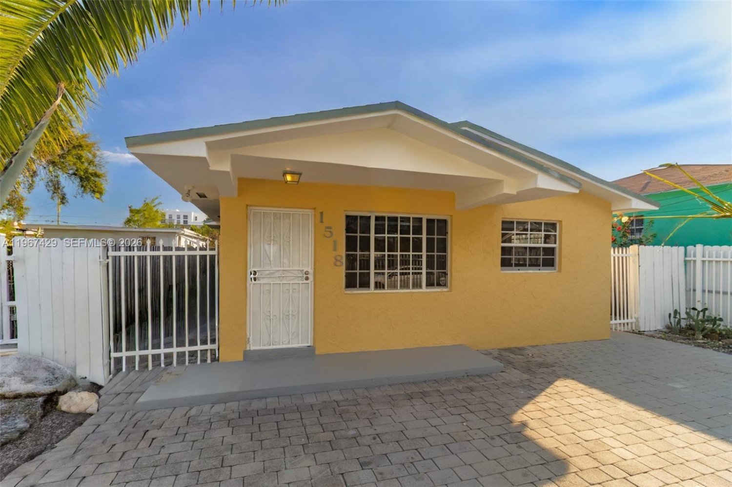 3 Schlafzimmer Villa in Miami, USA, Nr. 615170