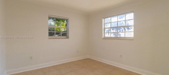 3 Schlafzimmer Villa in Miami, USA, Nr. 615170 17
