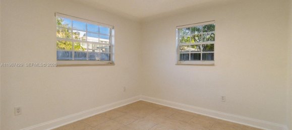 3 Schlafzimmer Villa in Miami, USA, Nr. 615170 14