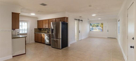 3 Schlafzimmer Villa in Miami, USA, Nr. 615170 18