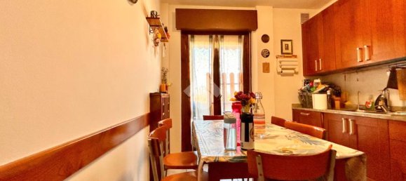 Apartamento de 2 dormitorios en Udine, Italy No. 52340 4