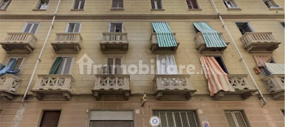 1 bedroom Apartment in Turin, Italy No. 10319 3