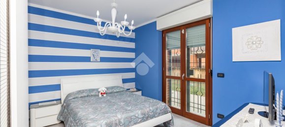 3 rooms Apartment in Beinasco, Italy No. 146286 3