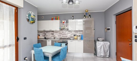 3 rooms Apartment in Beinasco, Italy No. 146286 7