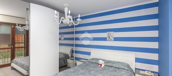 3 rooms Apartment in Beinasco, Italy No. 146286 8