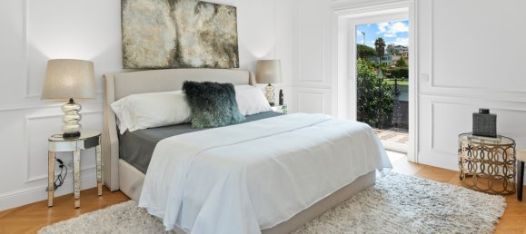 4 bedrooms Villa in Cascais, Portugal No. 221388 11