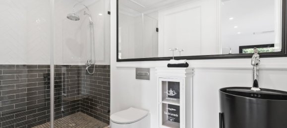 4 bedrooms Villa in Cascais, Portugal No. 221388 17