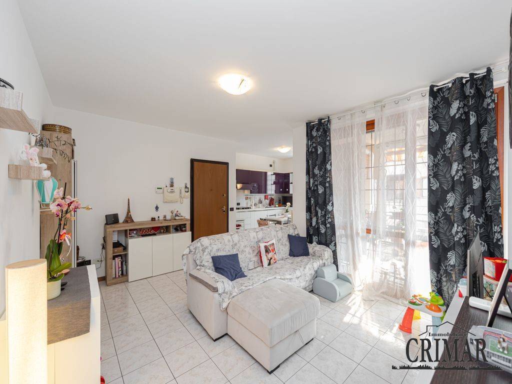 1 chambre Appartement à Desio, Italy No. 329695