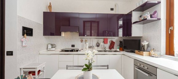 1 chambre Appartement à Desio, Italy No. 329695 7