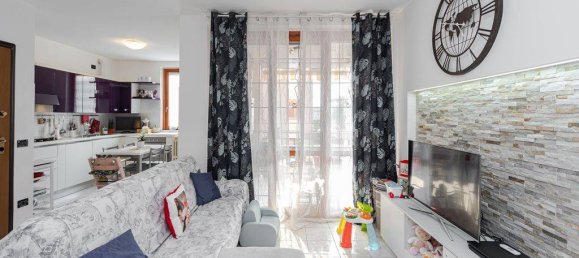 1 chambre Appartement à Desio, Italy No. 329695 3