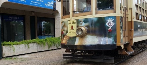 505m² Building in Porto, Portugal No. 142167 4