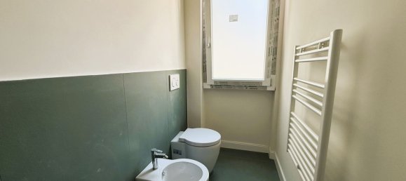 7 rooms Apartment in Florence, Italy No. 269680 14