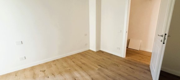 7 rooms Apartment in Florence, Italy No. 269680 8