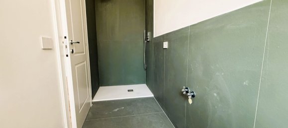 7 rooms Apartment in Florence, Italy No. 269680 12