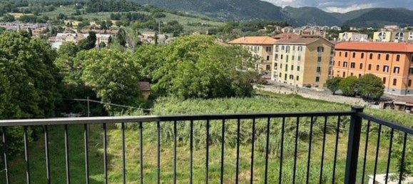 3 bedrooms Apartment in Terni, Italy No. 316877 12